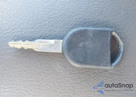 2005 Ford Explorer Xlt/Xlt Sport from USA, damaged, VIN 1FMZU73W65UA33620